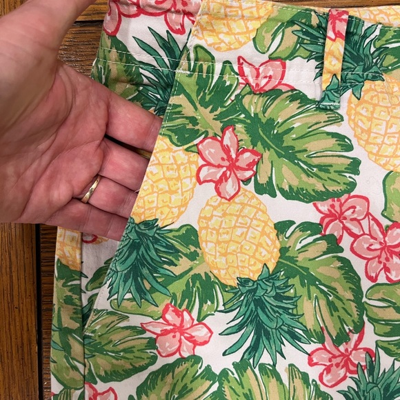 Talbots Pineapple Print Stretch Cotton Bermuda Shorts Size 14 - Picture 6 of 9